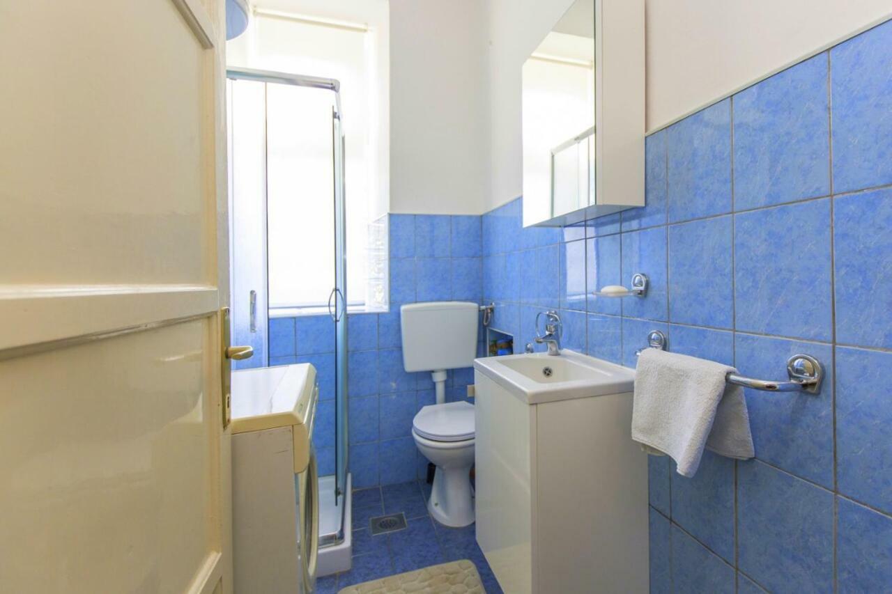 Apartment Amber Koromačno Extérieur photo